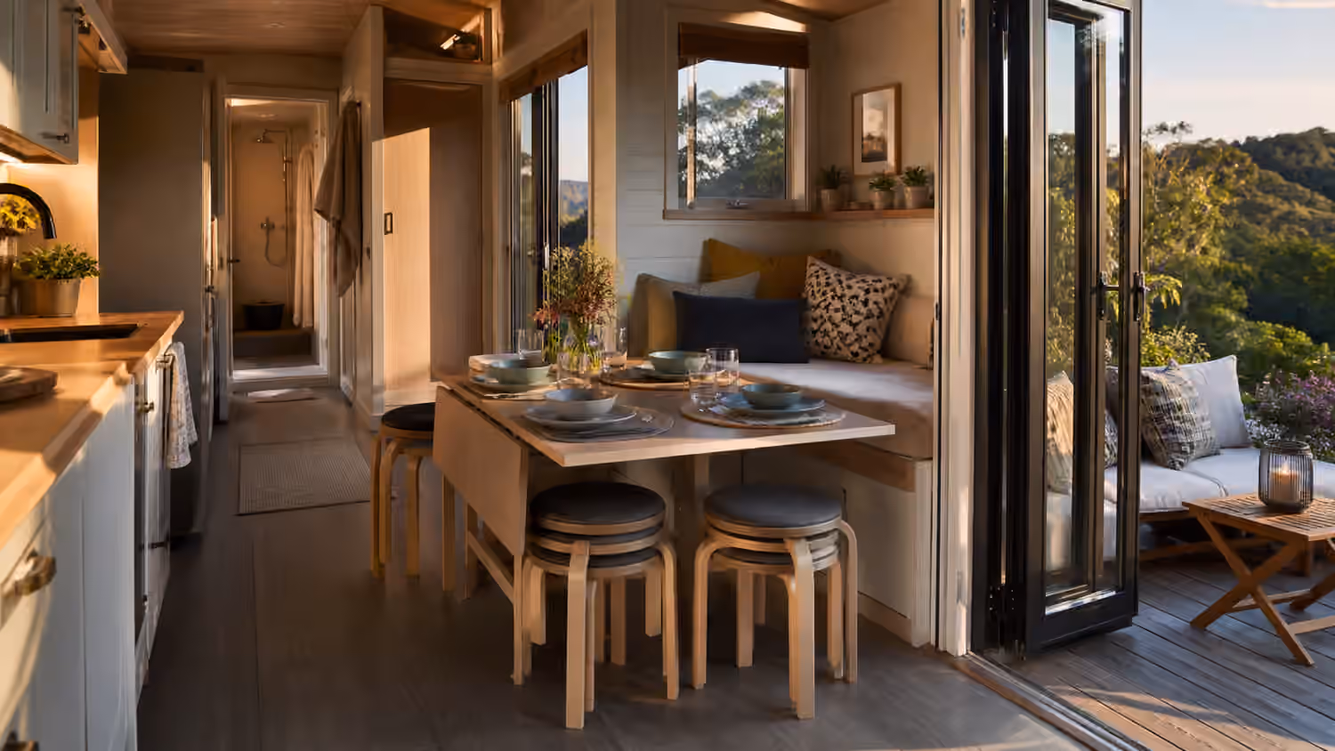 Tiny Home Guest and Hosting Planning: Meals, Overnight Stays, Privacy, and Flow